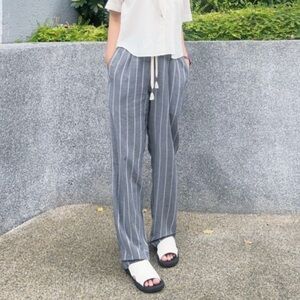 Uniqlo striped linen blend pants